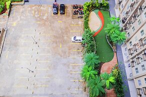 Cozy Living and Stylish 2BR Podomoro Golf View Apartment