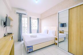 Nice and Warm Studio at Podomoro Golf View Apartment