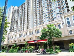 Tidy and Warm 2BR at Podomoro Golf View Apartment