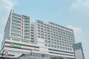 Spacious and Combined 1BR Apartment at Nine Residence