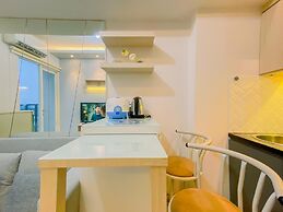 Homey and Nice 2BR Podomoro Golf View Apartment