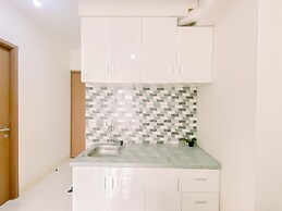 Modern 2BR Apartment at Podomoro Golf View