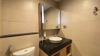 Cozy Studio Apartment at The H Tower Citadines Rasuna Jakarta