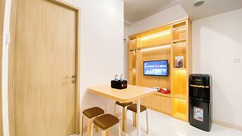 Cozy with Modern Style 2BR Apartment at Tokyo Riverside