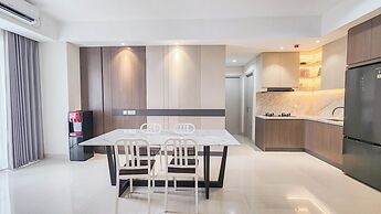 Spacious Combined 3BR Grand Sungkono Lagoon Apartment