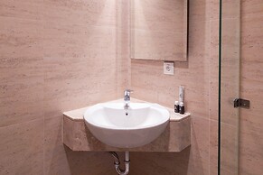 Best Location 1BR Apartment at Gold Coast PIK