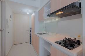 Comfy and Restful Studio at Springlake Summarecon Bekasi Apartment