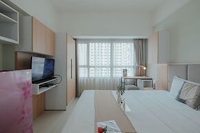 Comfy and Restful Studio at Springlake Summarecon Bekasi Apartment