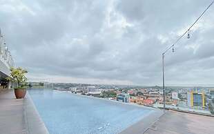 Compact and Nice Combined Unit 1BR Apartment at Warhol (W/R) Residence