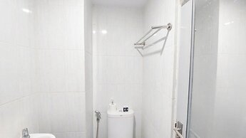 Relaxing Studio Apartment at Mansyur Residence