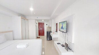 Relaxing Studio Apartment at Mansyur Residence