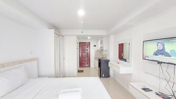 Relaxing Studio Apartment at Mansyur Residence