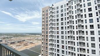 Good Choice and Comfy Studio Tokyo Riverside PIK 2 Apartment