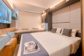 Cozy and New Studio at Collins Boulevard Apartment