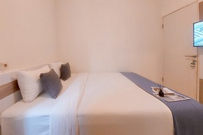 Minimalist and Homey Studio (No Kitchen) Apartment Aeropolis Residence