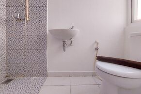 Minimalist and Homey Studio (No Kitchen) Apartment Aeropolis Residence