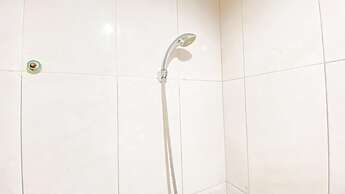 New Furnished and Homey 2BR Apartment Nifarro Park