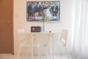 Modern Furnished and Homey 2BR at Podomoro Golf View Apartment