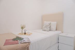 Modern Furnished and Homey 2BR at Podomoro Golf View Apartment