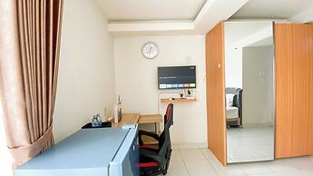 Cozy and Best Deal Studio Apartment Amethyst