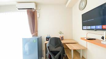 Cozy and Best Deal Studio Apartment Amethyst