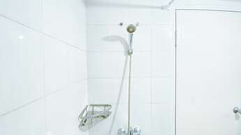 Cozy and Best Deal Studio Apartment Amethyst