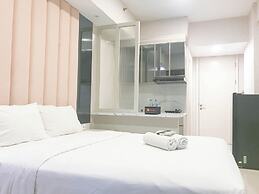 Modern and Comfortable Studio at Benson Supermall Mansion Apartment