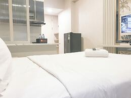 Modern and Comfortable Studio at Benson Supermall Mansion Apartment