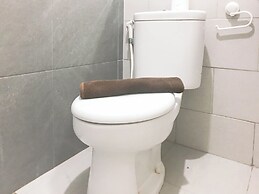 Modern and Comfortable Studio at Benson Supermall Mansion Apartment