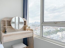 Brand New and Homey 2BR Apartment at Nifarro Park