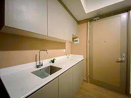 Great Location and Tranquil 1BR at Gold Coast PIK Apartment