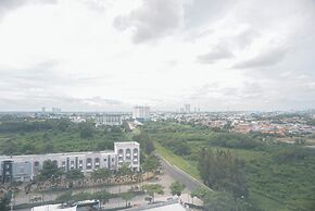 Cozy Studio at Monroe Tower Apartment