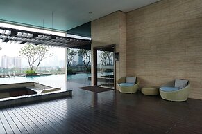 Elegant and Spacious Studio at Kemang Mansion Apartment