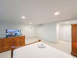 Spacious and Modern Studio SOHO Apartment at VieLoft SOHO and SKY Resi