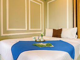 Cozy and Enjoy Living Studio at Vasaka Solterra Apartment