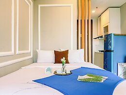 Cozy and Enjoy Living Studio at Vasaka Solterra Apartment