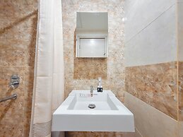 Tranquil and Modern Studio Mataram City Apartment