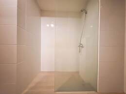 Contemporary Studio No Kitchen Apartment Mataram City