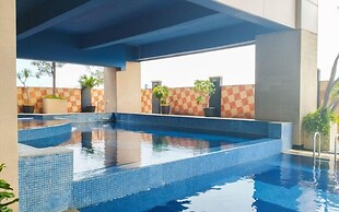 Cozy and Minimalist Studio Apartment Mangga Dua