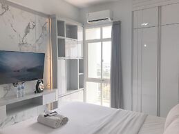 Wonderful Studio at Bale Hinggil Apartment