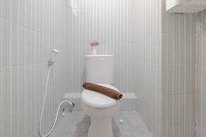 Nice and Comfy Studio at Cinere Resort Apartment