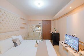 Nice and Comfy Studio at Cinere Resort Apartment