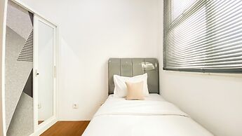 Good Choice and Homey 2BR Apartment at Belmont Residence Puri