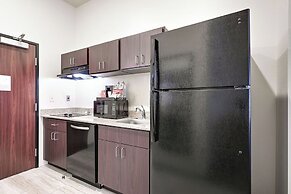 Cobblestone Hotel & Suites - Foley