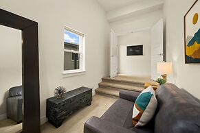 The Colorado House in Old Town Brewery District