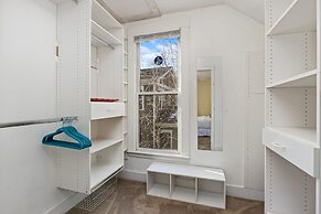 City Park Charm - Vintage Home w/ Modern Comforts