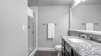 River Park West Apartments By Barsala