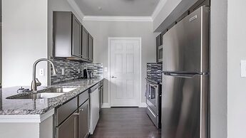 River Park West Apartments By Barsala