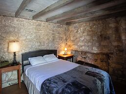 Charming Hill Country Getaway in Texas