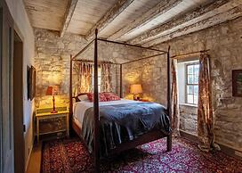 Charming Hill Country Getaway in Texas